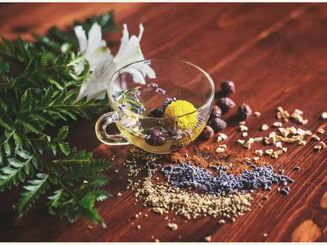 Teh Herbal Relaksasi Malam